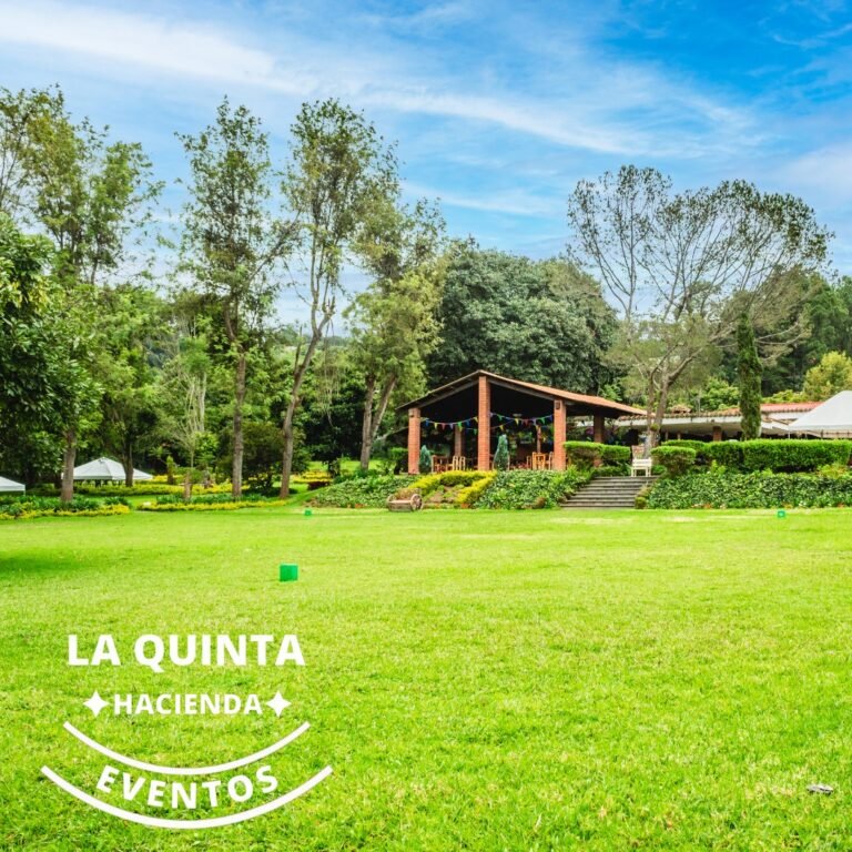 Restaurante La Quinta en Hacienda Santo Tomás, Milpas Altas