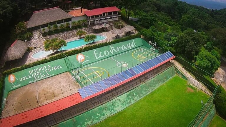 Espacios entre bosque del Parque Ecológico Eco Jinayá