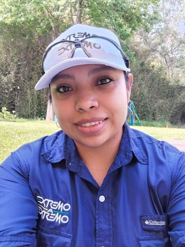 Gaby Cerme&ntilde;o &mdash; Facilitadora de Din&aacute;micas, Bombero Voluntario en Extremo a Extremo